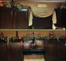 Pin By Larraine Henning On Kitchen Decor Wine Decor Kitchen Grape Kitchen Decor Tuscan Decorating Kitchen