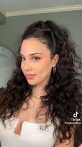 Iris Belen (irisbelendejesuscharles1)