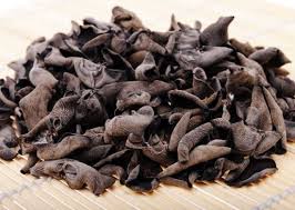 Il est plus connu chez nous sous le nom de oreille de judas ou morille chinoise. 1 Kg Emballage Chinois Seche Champignon Champignons Noirs Buy Champignon Noir Champignons Noirs Chinois Champignons Noirs Seches Chinois Product On Alibaba Com
