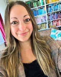 Hallie Warner (@halliewarner) • Instagram photos and videos