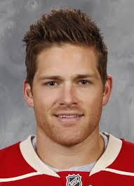 Player photos for the 2005-06 Green Bay Gamblers at hockeydb.com