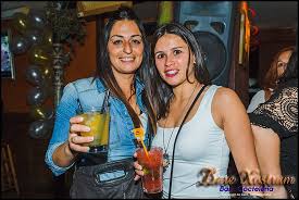 Travel, enjoy and have fun with hot single girls and you might even meet the love of your life. Amigas Del Bare Picture Of Bare Nostrum Barcelona Tripadvisor