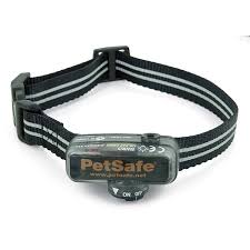 The petsafe® remote spray trainer is easy to use. Petsafe Deluxe Small Dog Pet Fence Collar Pig00 10778