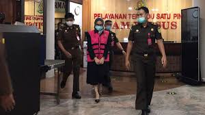 Join facebook to connect with pinangki sirnamalasari and others you may know. Icw Ada Empat Hal Yang Hilang Dari Dakwaan Jaksa Pinangki