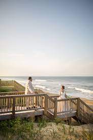 Pin On Coastyle Real Weddings