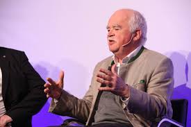 Gauweiler received the opportunity to work with the national theater workshop for the. Herzlich Willkommen Auf Der Seite Von Dr Peter Gauweiler Mdb