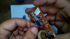 Platform cable usb ii attaches to user hardware for the purpose of configuring xilinx fpgas this section discusses physical connections from platform cable usb ii to the host pc and the target diagrams in this section provide a functional relationship between the cable interface and the target. How To Change Ps2 Keyboard And Mouse Wire In Hindi à¤¹ à¤¨ à¤¦ Youtube