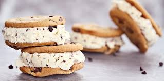 Jul 16, 2021 · 3 cups @diamondnuts pecan halves or pieces (1 cup pecan butter) 1 large egg 1 scant cup granulated sugar 1 teaspoons sea salt 4 cups vanilla bean ice cream chopped pecans to garnish directions: Scoop Up Some New Ice Cream Sandwich Recipes Publix Super Market The Publix Checkout