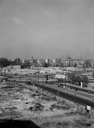 1953 Ernst Reuter Platz Hardenbergstrasse Strasse Des 17 Juni Marchstrasse Berlinerstrasse Von Der Schiller Schule Aus Ges Historische Bilder Bilder Historisch