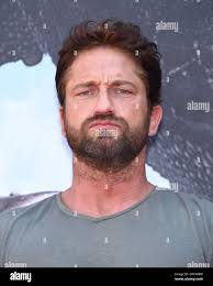 Gerard Butler partecipa al "come allenare il tuo drago 2" Los Angeles  Premiere al Village Theatre di Los Angeles Foto stock