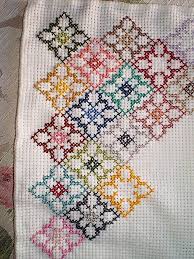 No Hay Descripcion De La Foto Disponible Capraz Dikis Ornekleri Nakis Dugumleri Kan In 2020 Cross Stitch Flowers Cross Stitch Patterns Flowers Cross Stitch Samplers