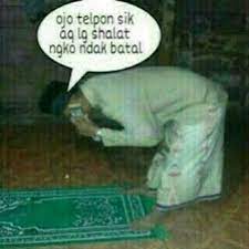 Video keren untuk cowok story wa full edition youtube / we did not find results for:. Gambar Orang Lagi Solat Lucu Banget Gambar Lucu Cartoon Jokes Lucu