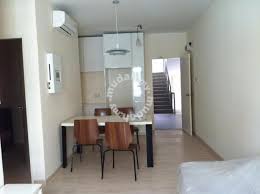 Kiena homestay uuc işletmesinin yakınında hangi restoranlar var? Uuc Phase 2