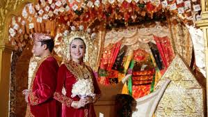 Mengenal Rangkaian Tradisi Pernikahan Adat Minang Yang Penuh Dengan Makna Loop Co Id