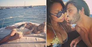 Jun 17, 2021 · carolina marconi non ha marito, non è sposata ma è fidanzata con alessandro tulli, ex calciatore nato a roma l'8 aprile nel 1982 e che in carriera ha giocato con roma, vicenza, livorno, salernitana, triestina, lecce e piacenza. Carolina Marconi E Alessandro Tulli Vacanze A Tutto Amore Tra Ibiza E Formentera Gossip