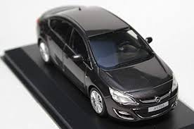 Opel Astra J Sedan Platin Anthrazit Perleffekt 2012 Year Https Www Amazon Com Dp B07xwm34xq Ref Cm Sw R Pi Dp U X Nhwaeb2b8nt Small Family Car Sedan Opel