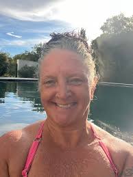 Yall Be Recording🤳🏾Yall Self In The Tub 🛀 Water Be Looking Like Root  Beer😕💆🏿‍♂️🥴😂😭😭😭