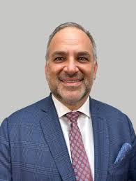 Tom Stribling's Instagram, Twitter & Facebook