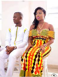 Nouveaux modèles en wax pagne africaine. I Do Ghana Photo Congrats To Akwasi Linda Kente Wedding African Print Dresses African Print Wedding Dress African Fashion