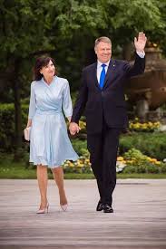 Astfel, membrii corpului diplomatic şi consular al româniei primesc o pensie. Ce Pensie Va Incasa De Fapt Klaus Iohannis DupÄ Ce Va Ajunge La Varsta De Pensionare Impact