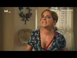 Num deles, a atriz publicou uma fotografia, na qual exibe uma enorme barriga de grávida. Descontrolada Joana Bate Em Patricia Quer O Destino Youtube