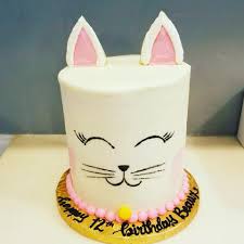 Sizzlng summer savings for up to 40% off ends in 1 day. White Cat Cake Hayley Cakes And Cookieshayley Cakes And Cookies