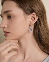 Boucles d'oreilles à fleurs sauvages pressées en dentelle Myosotis et Queen Anne  Forget-Me-Not