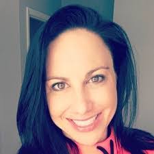 Lara Kleinert's Instagram, Twitter & Facebook