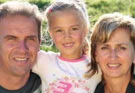 Janie Cole's Instagram, Twitter & Facebook