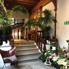 It benefits from a wide range of dining options that include the new dinner show senses restaurant, the asian sakura. La Laguna Gran Hotel Bild Von La Laguna Gran Hotel Teneriffa Tripadvisor