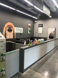 Current estimates show this company has an annual revenue of 97000 and employs a staff of approximately 2. Front Of Grooming Salon Pet Supplies Plus Office Photo Glassdoor Co In