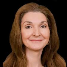 🏡 Welcome Home! Sometimes, the perfect home isn't something new—it's  something familiar. This amazing family found their perfect place was a  family members former home all along. Whether you're buying, selling, or