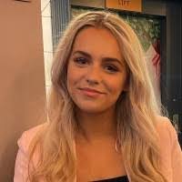 Hollie Ramsey's Instagram, Twitter & Facebook