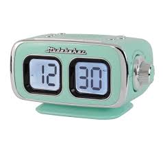 4.3 out of 5 stars. Studebaker Retro Alarm Clock With Am Fm Radio Bluetooth Qvc Com
