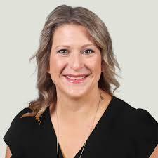 Ginger Hooper's Instagram, Twitter & Facebook