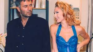 Τα λόγια της ηθοποιού όταν. Eidhseis Me 8ema Ebelina Papoylia Yupiii Gr