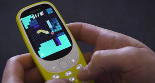 If you were a fan of the 3310 and long for those simpler times, the likelihood is you'll want to pick this up. Lo Retro Esta De Moda Vuelve El Mitico Juego De La Serpiente De Los Moviles Nokia