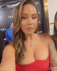 Kat Tat (@kattatgirl) • Instagram photos and videos