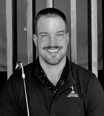 Brian Loomis's Instagram, Twitter & Facebook