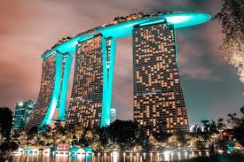 Where to eat, drink and be merry. Marina Bay Sands Will Progressively Re Open Restaurants For Dine In
