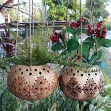 Maybe you would like to learn more about one of these? Gambar Kerajinan Vas Bunga Dari Batok Kelapa