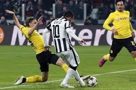 Carlos tevez was a fundamental player at juventus. Video Juventus 2 1 Borussia Dortmund Halftime Highlights Tevez Morata Give Juventus Lead