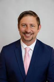 Justin Storie's Instagram, Twitter & Facebook