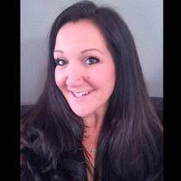 Bethany Elmore's Instagram, Twitter & Facebook