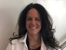 Shira Marcus's Instagram, Twitter & Facebook