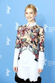 Britisch filme nach wahren begebenheiten historienfilme buchverfilmungen dramen atmosphärisch bewegend. Lily James 1989 Portrait Kino De