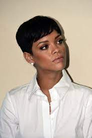 picture of rihanna kurzhaar pixie haarschnitt kurze haare styling kurzes haar