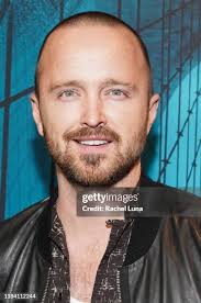 25,505 Aaron Paul Aaron Paul Photos & High Res Pictures