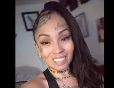 I got a call today from Faith Eagle who is currently incarcerated at  Edmonton Institution for Women. She informed me that the prison got the  women prisoners justice day bracelets and flowers