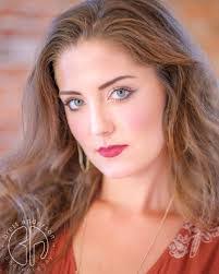 Deborah Maddox's Instagram, Twitter & Facebook